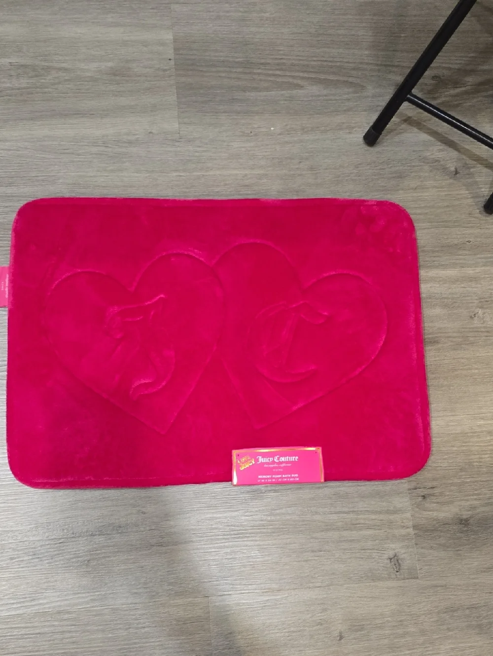 Juicy Couture Home JC Inside Connecting Hearts Embossed Plush Bath Rug- SM